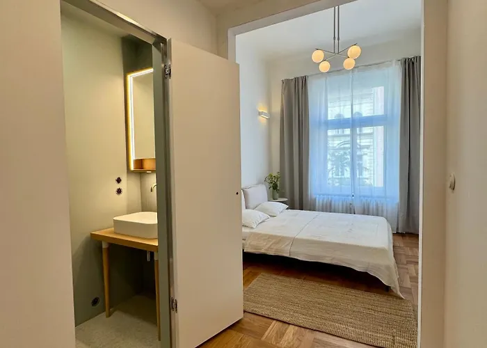 Old Soul,new Style,best Location Appartement *