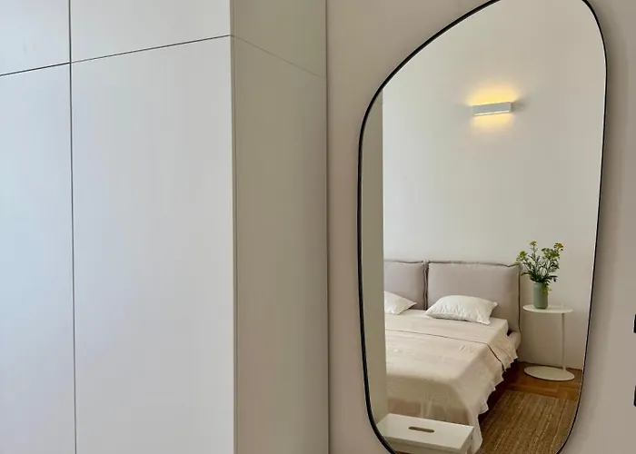 Old Soul,new Style,best Location Appartement